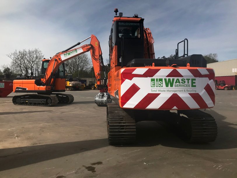 New Doosan Excavators at EIS Waste Services